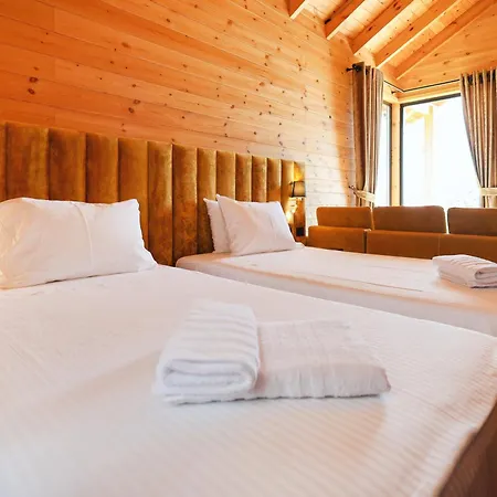 Holiday park Bujtina Kapinova Berat