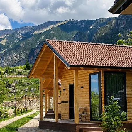 Bujtina Kapinova Holiday park